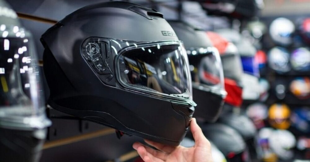 ヘルメット選びイメージ